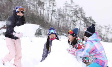 滑雪瘋兩天
